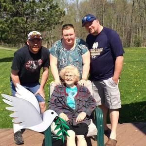 Meet your Posher, Anna